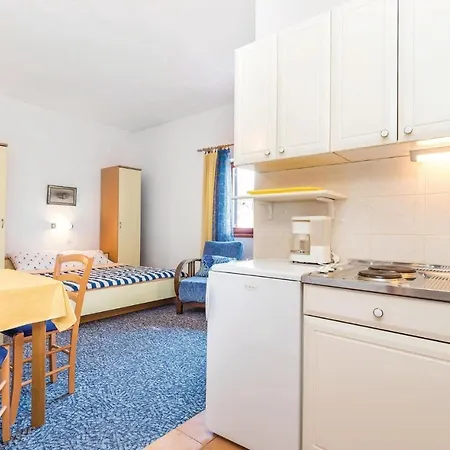 Studio In Barbat Barbat na Rabu